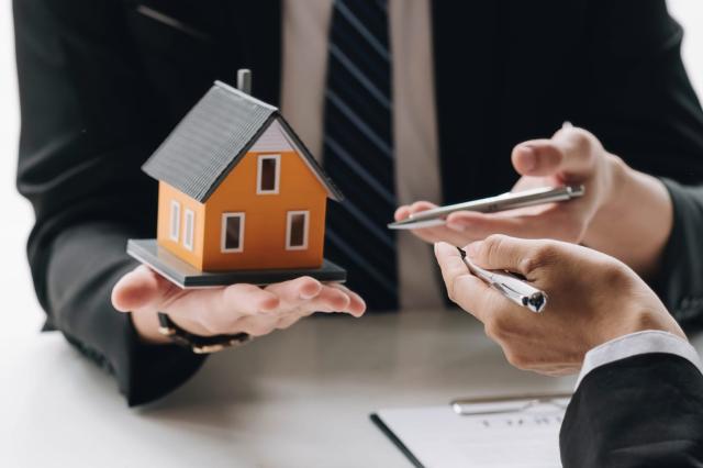 Si può tornare a vendere una casa senza preoccuparsi di come l’acquirente intende intestarsela?